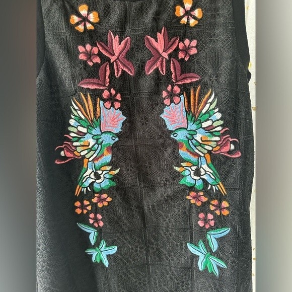 Paris Designer NWT Embroidered Lace Jacquard Mini Shift Dress Unique Boho S - Picture 3 of 7